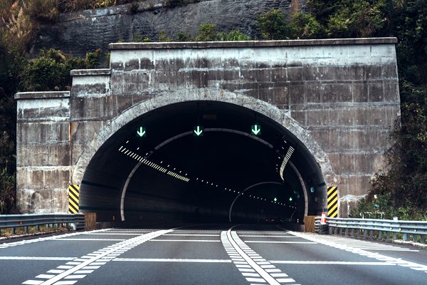 金溝隧道防水層焊縫氣密